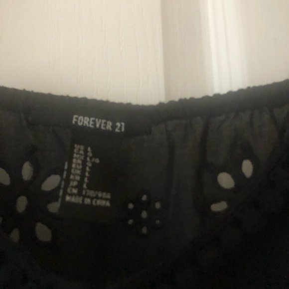 Cotton eyelet summer dress - Picture 6 of 8